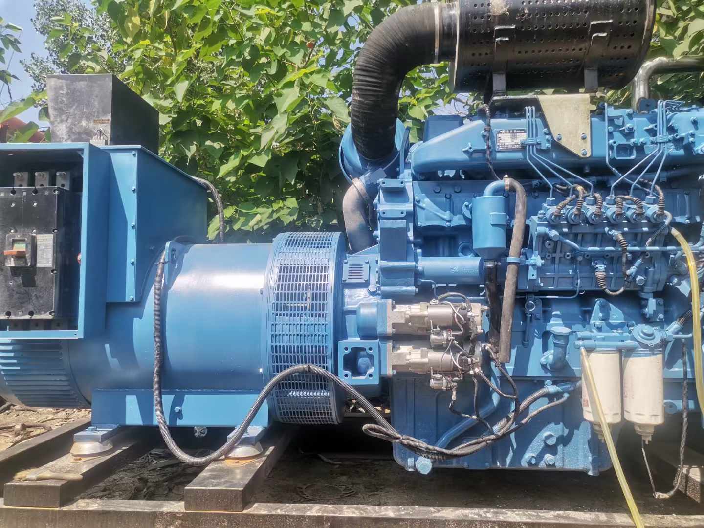 镇宁详细说明降低 800kW 柴油发电机输出电流波动的方法