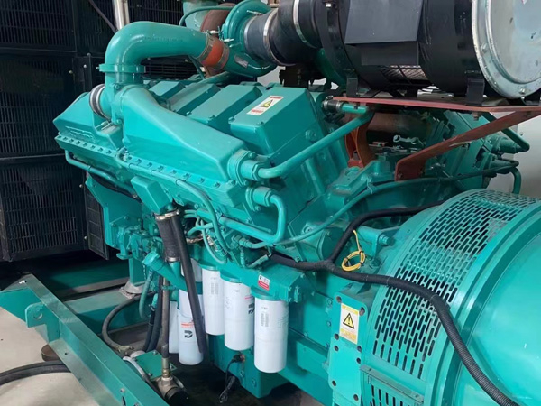 镇宁更换100kW柴油发电机组机油时，需要注意哪些事项？