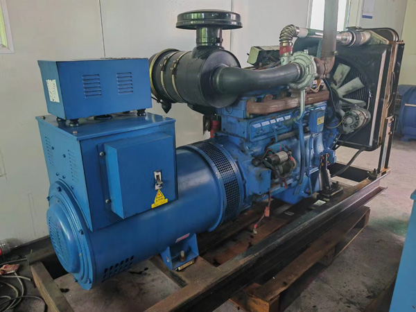 镇宁100kW柴油发电机组使用多级机油有哪些优缺点？